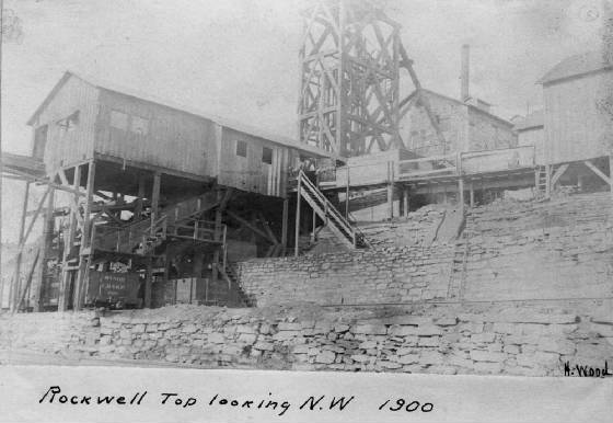 rockwelltoplookingnw1900neartodaysi39.jpg